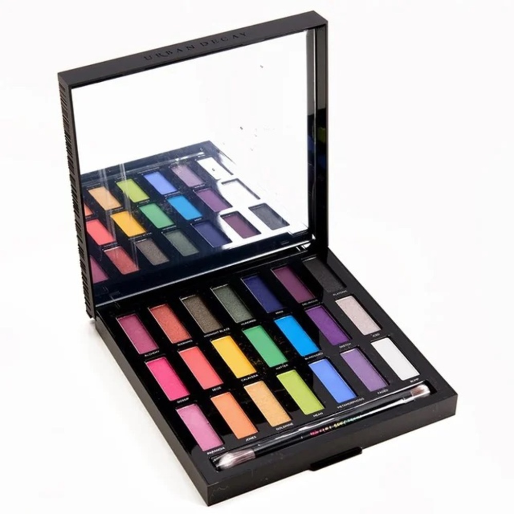 Urban Decay Full Spectrum 21 Shade Eyeshadow Palette New in Box